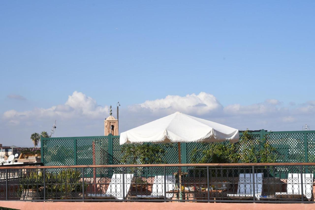 Riad Aventurine Marrakesh Bagian luar foto