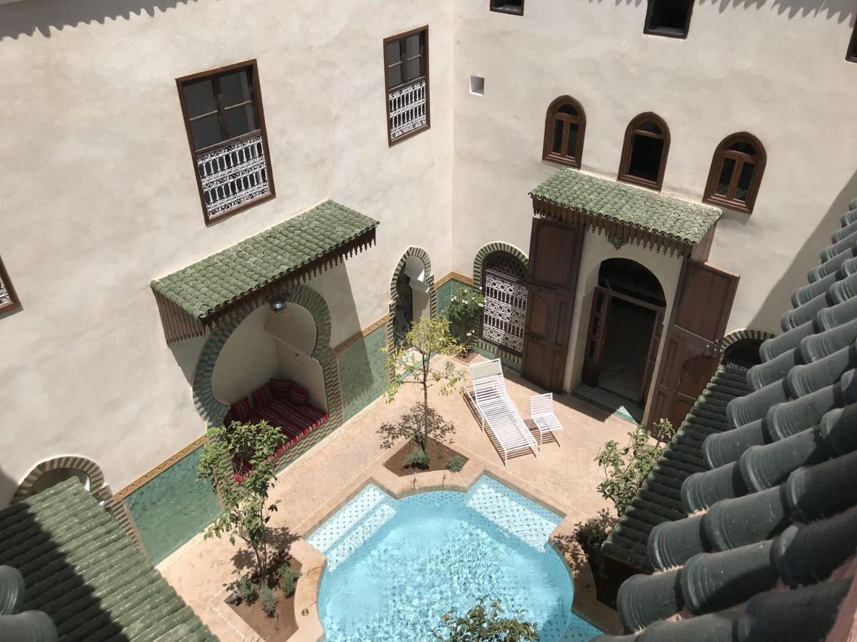 Riad Aventurine Marrakesh Bagian luar foto