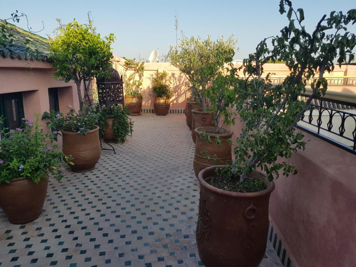 Riad Aventurine Marrakesh Bagian luar foto