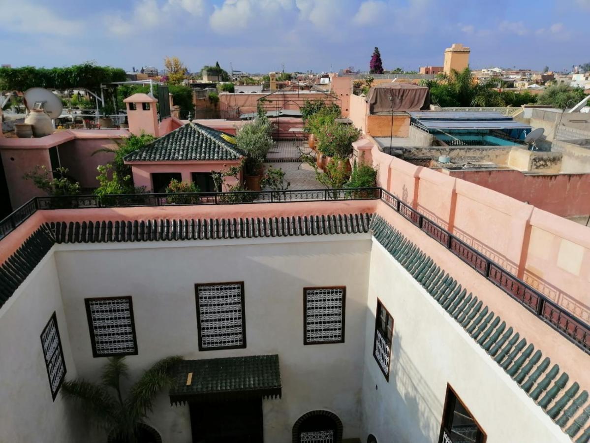 Riad Aventurine Marrakesh Bagian luar foto