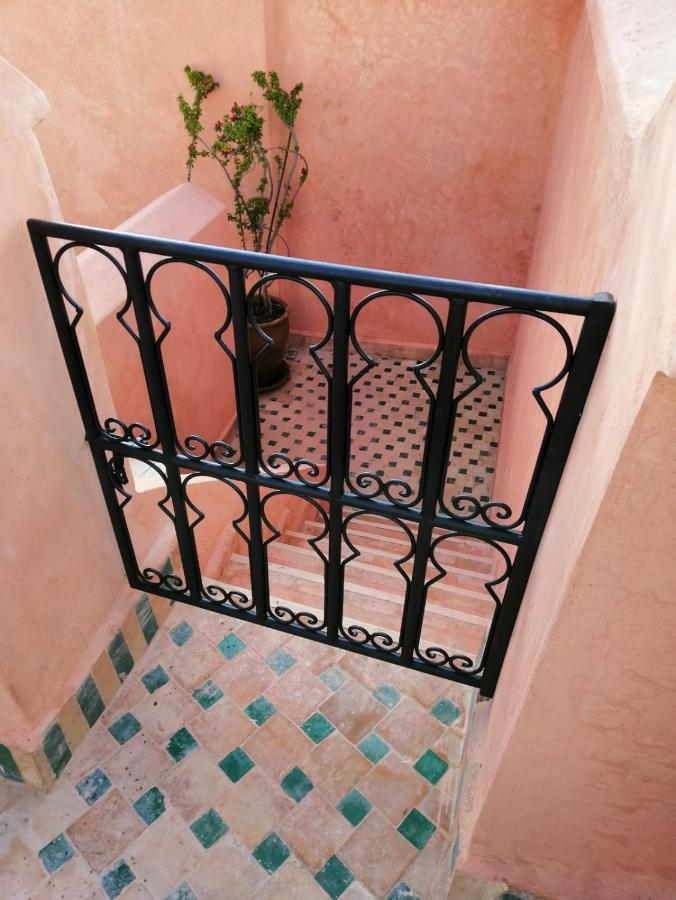 Riad Aventurine Marrakesh Bagian luar foto